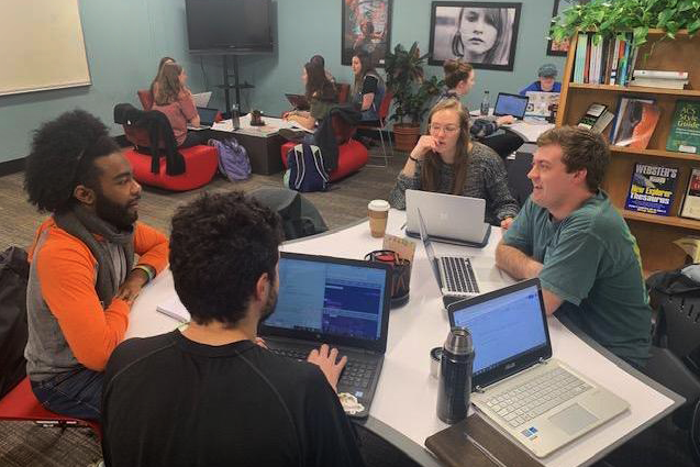 Transylvania University Writing Center staffers at a training session